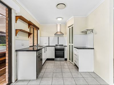 8 Fisher Street, Collingwood Park