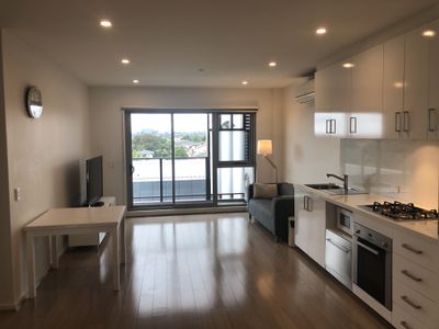 408 / 761 Station Street, Box Hill North