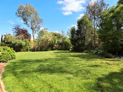 4 Snow Gum Court, Strathdale