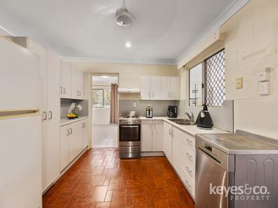 20 Adelong Drive, Cranbrook