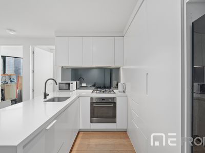 5602 / 442 Elizabeth Street, Melbourne