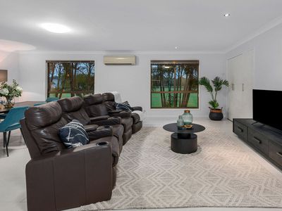 20 Maxwell Place, Wynnum West