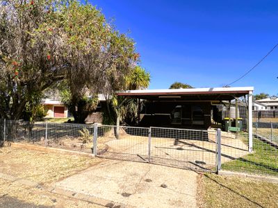 13 East Lane, Clermont