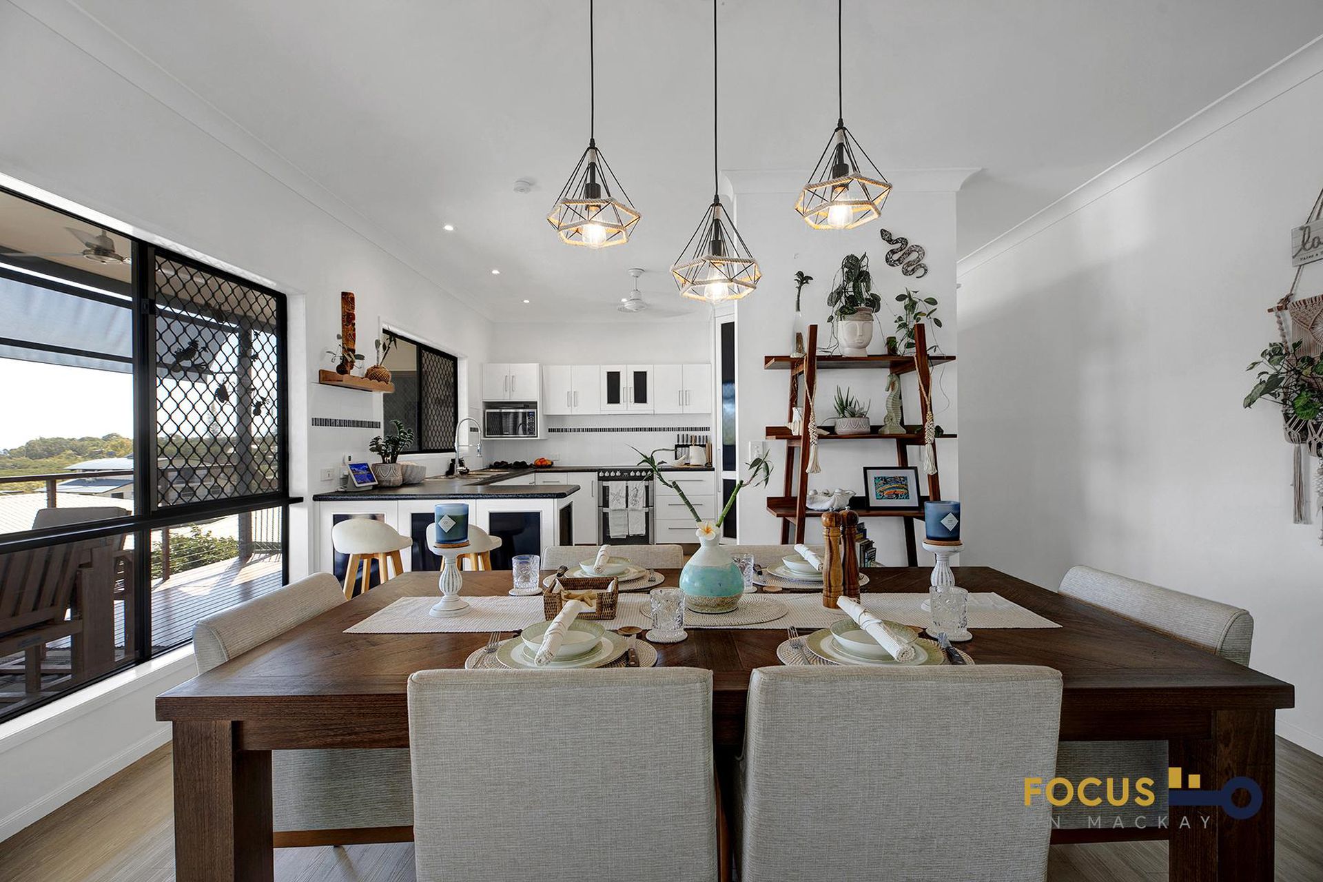 4 Campbell St, Campwin Beach