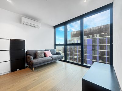 6606 / 462 Elizabeth Street, Melbourne