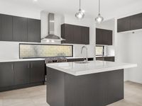 4A Fielding Drive, Rochedale South