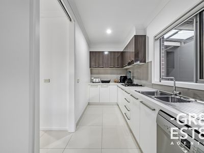 66  Banjo Circuit, Lynbrook