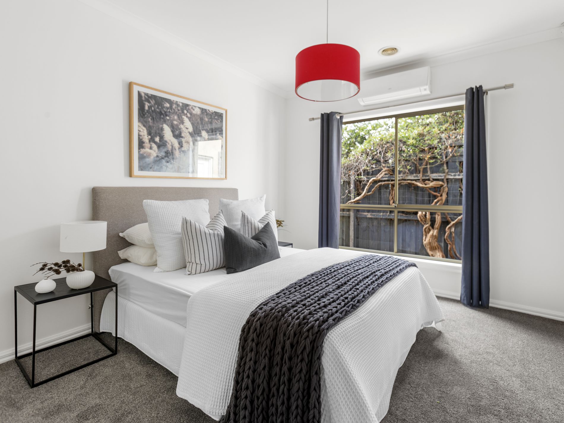 1 / 14 Howden Crescent, Braybrook