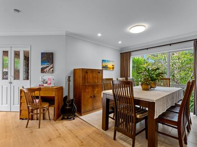 12 Stonedge Lane, Rosedale