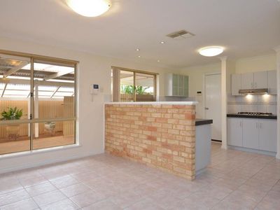 4 Heston Court, Somerville