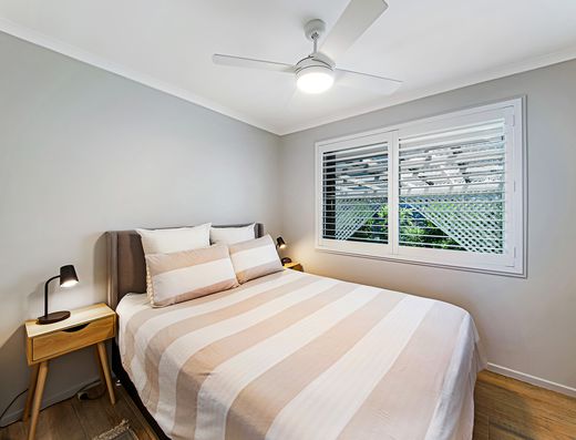 Newly Renovated in Old Tewantin image 8