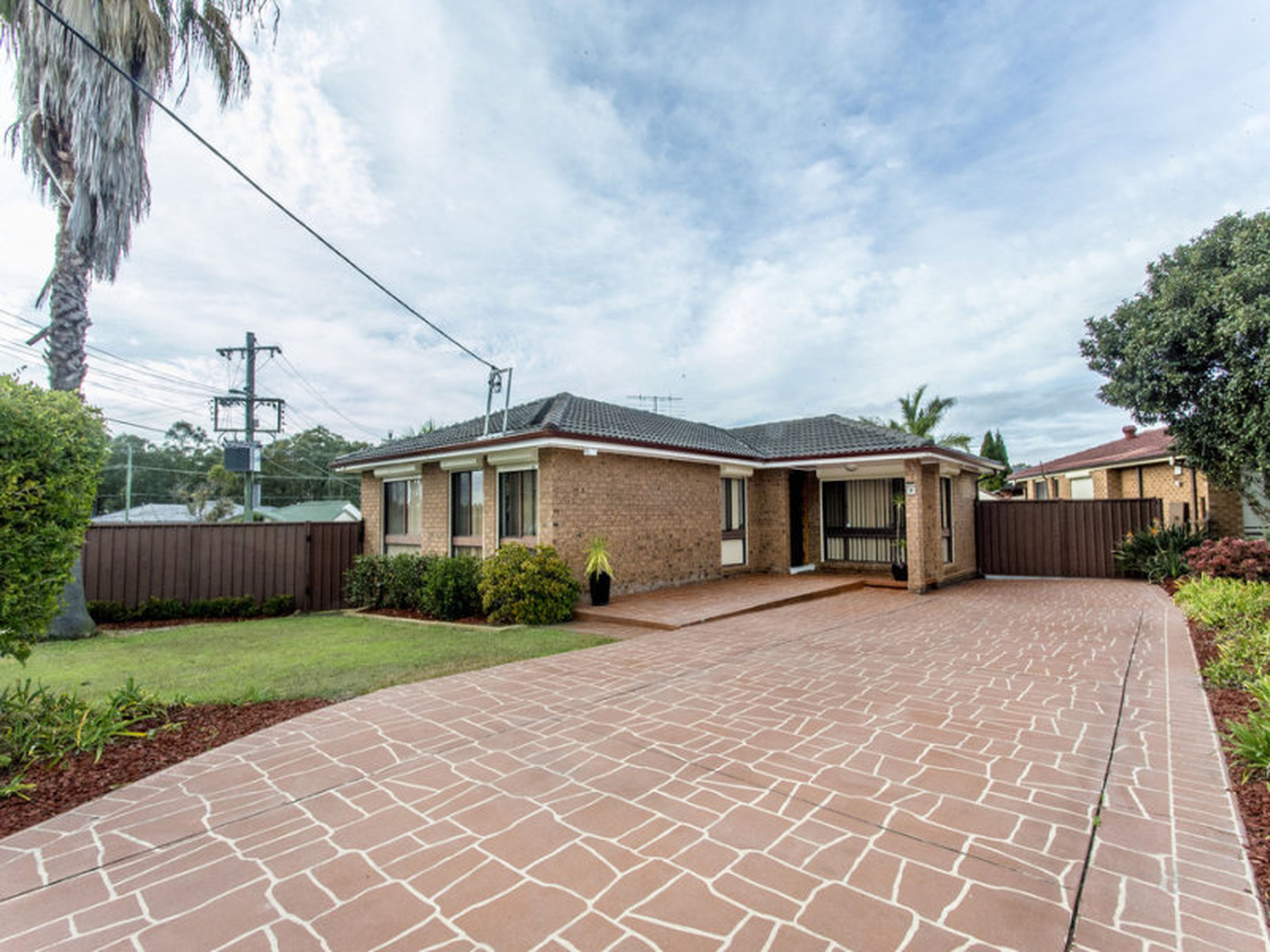 39 Oag Crescent, KINGSWOOD