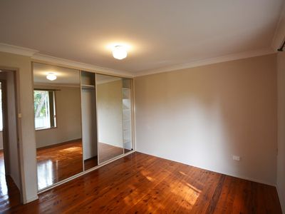 2 / 7 Central Avenue, Oak Flats