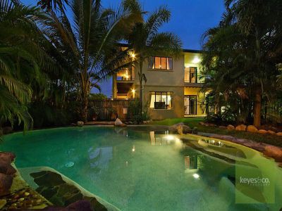 1 Riverbend Drive, Douglas
