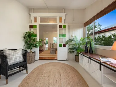 Room 5 / 188 Old Cleveland Road, Coorparoo