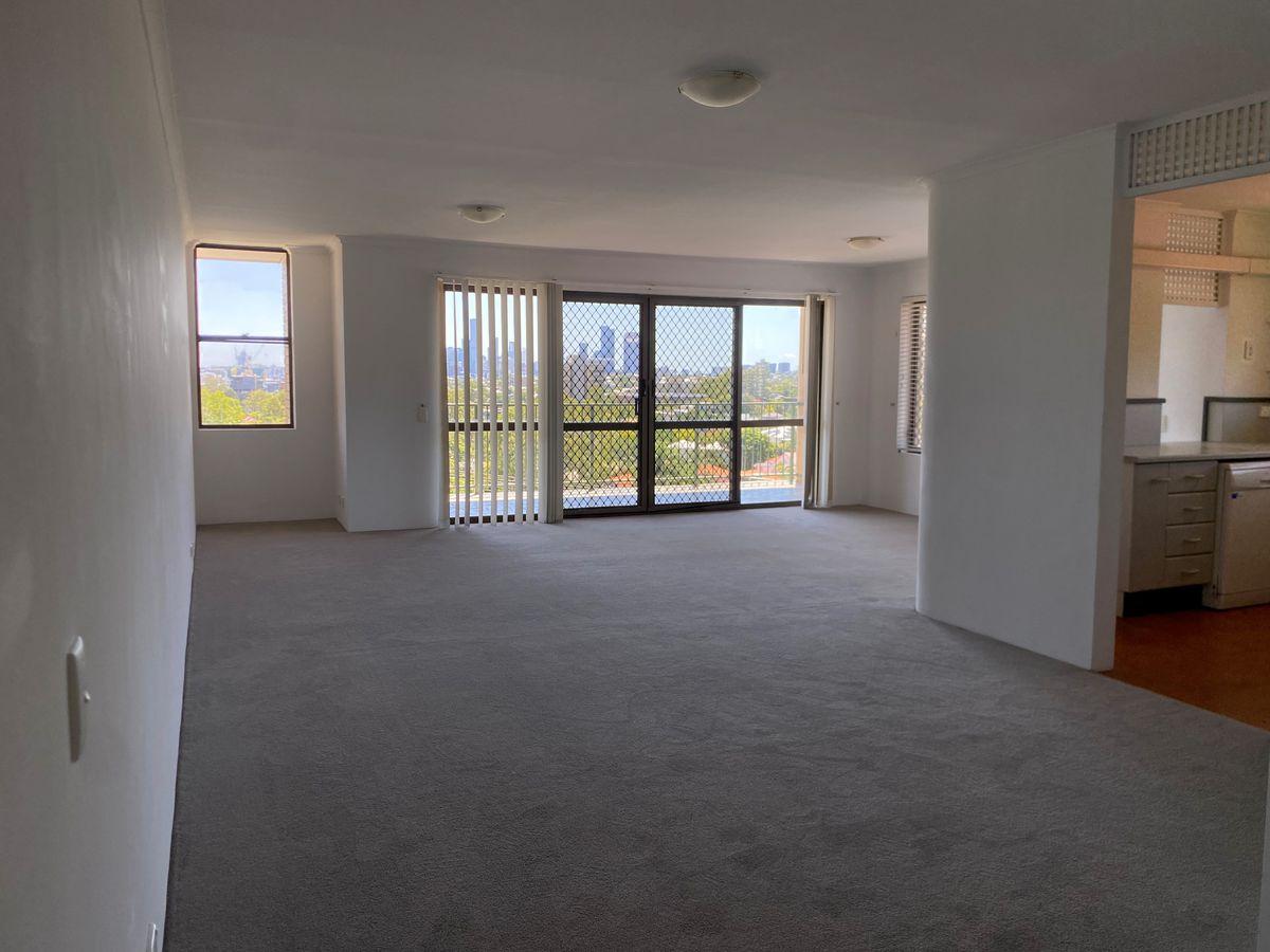 9 / 23 Bishop Street, St Lucia