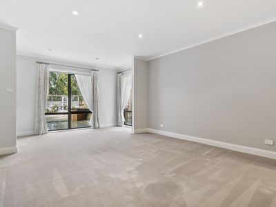 55 Braeside Road, Franklin