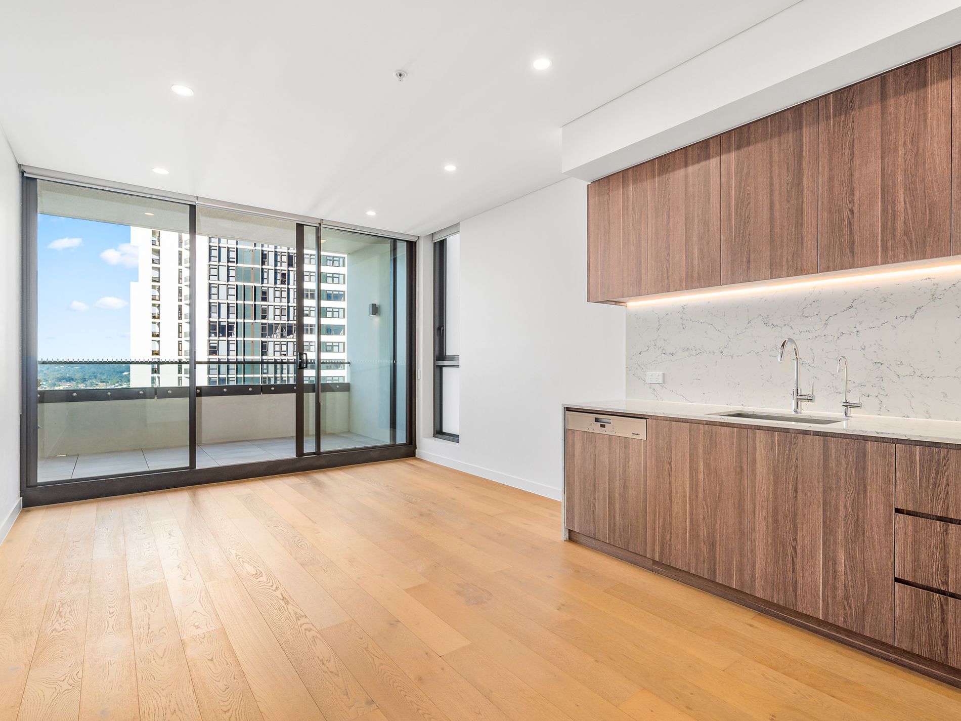 2110 / 12-14 Phillip Street, Parramatta