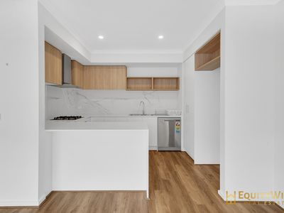 23 Irvington Road, Manor Lakes