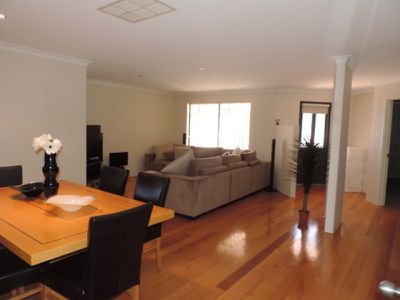 23 Messina Drive, Sinagra