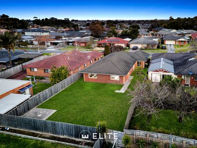 32 Osborn Grove, Pakenham