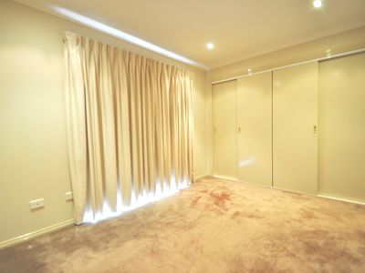 15 Websdale Drive, Dubbo