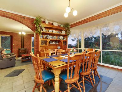 276 Dickie Rd, Officer