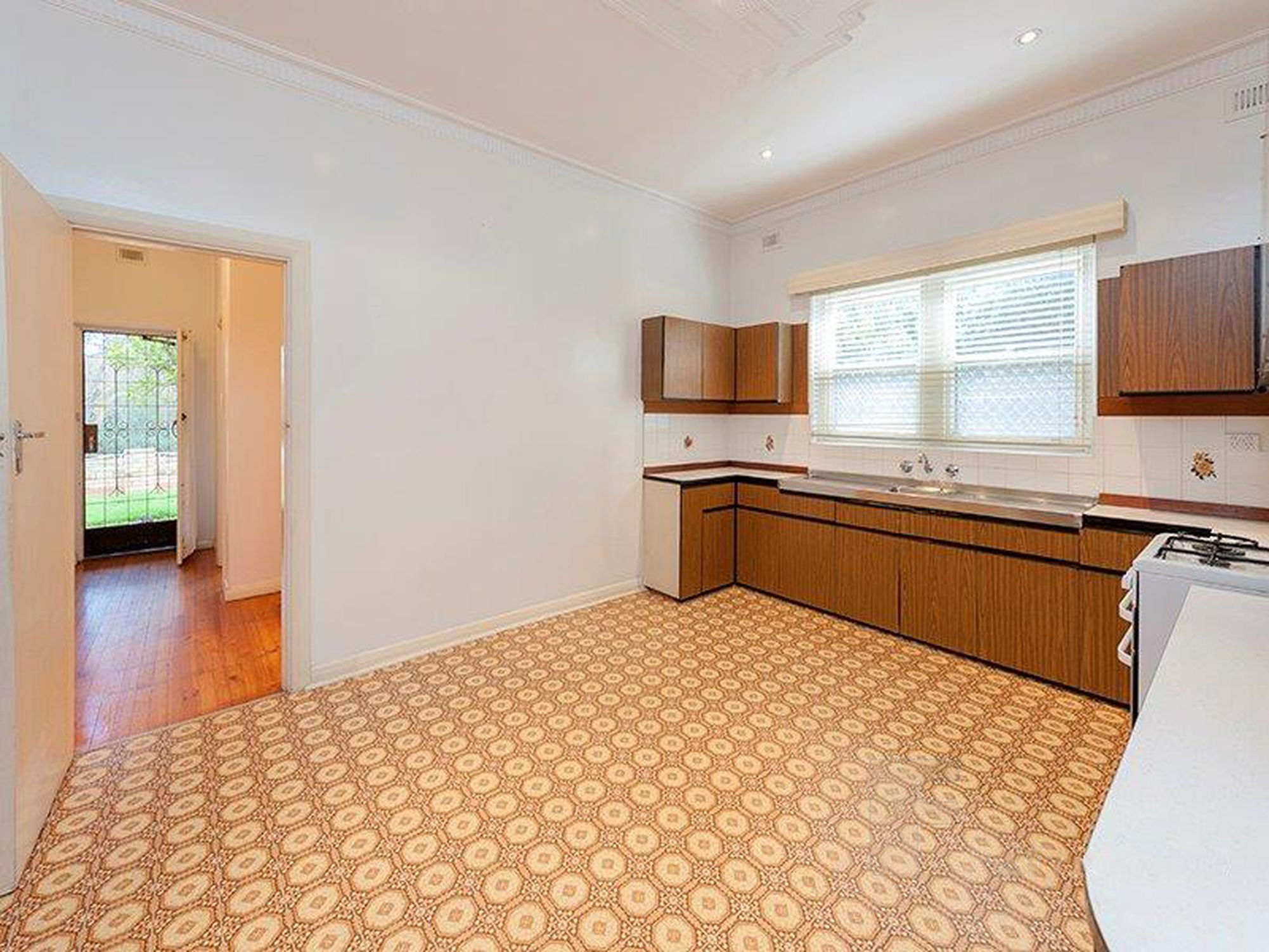 52 The Crescent, Blair Athol