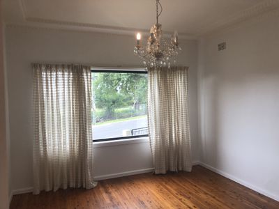 280 Gladstone Avenue, Mount Saint Thomas