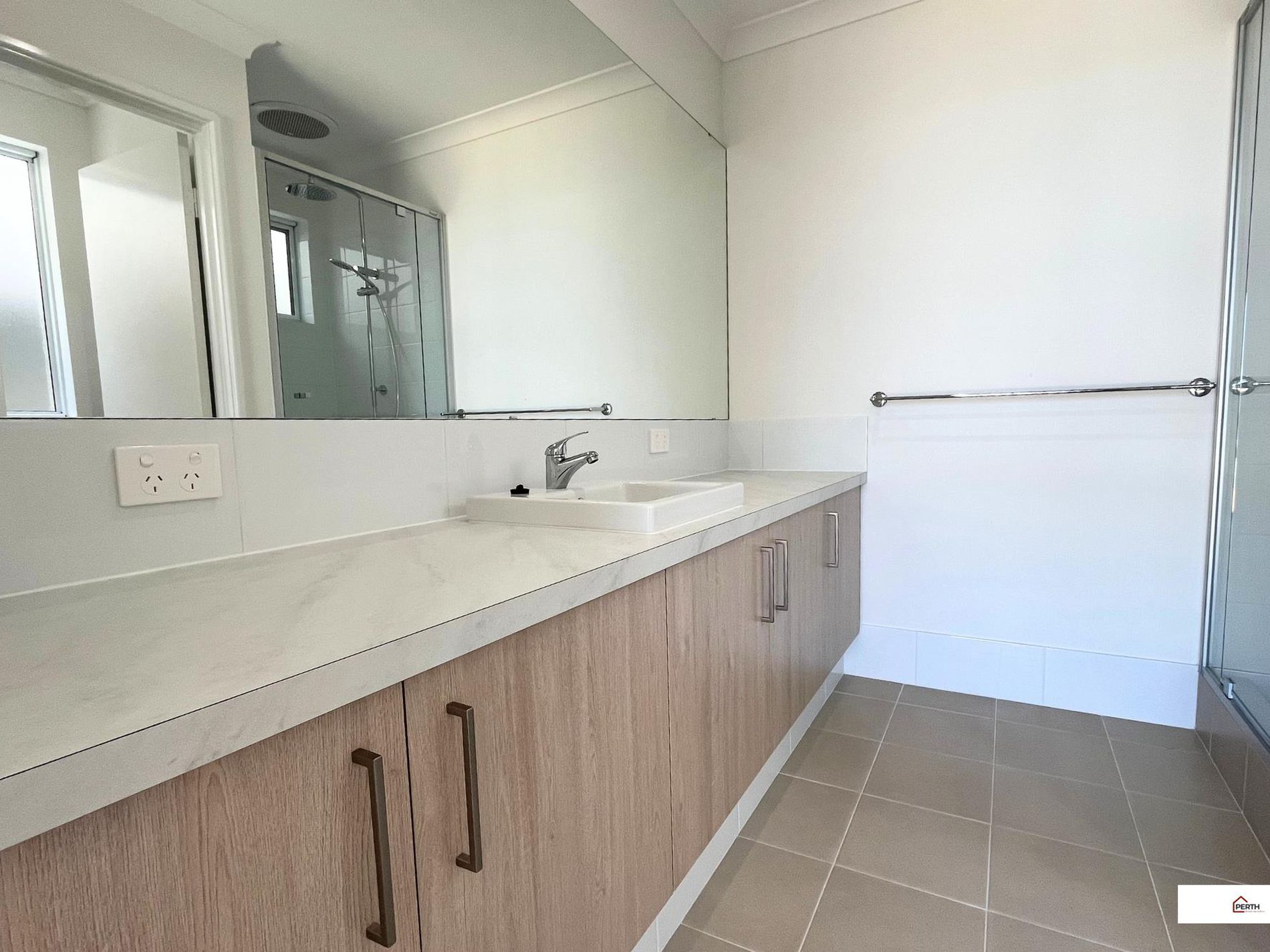 9 Capitola Way, Madora Bay