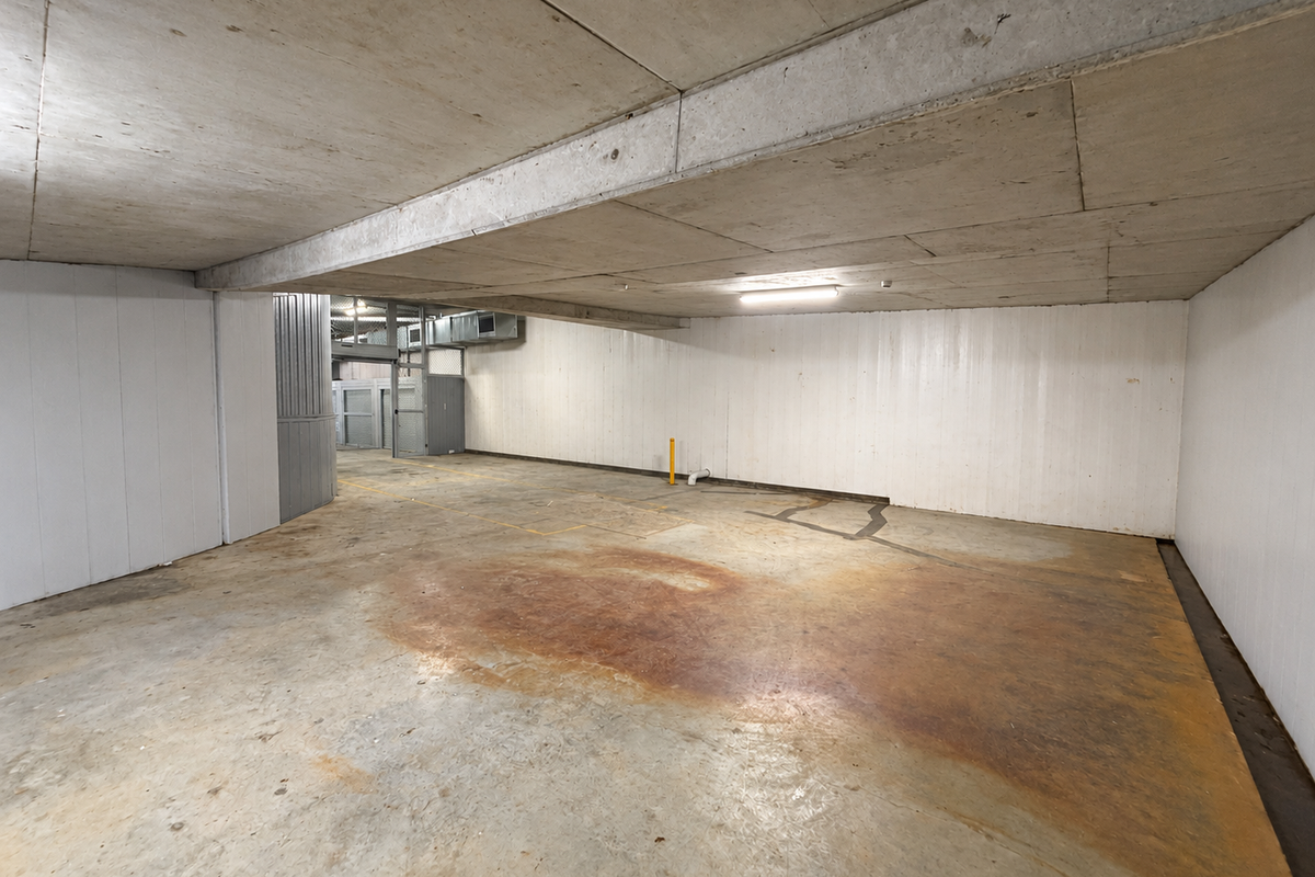 Storage Area / 12-16 MacMahon Place, Menai