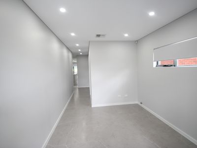 27A Virginia, Guildford