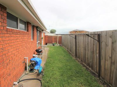 4 / 73 Marshalltown Road, Marshall