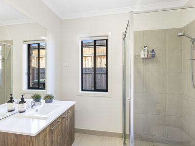 7 Stones Street, Charlemont