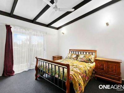 3 / 1 King Street, Urangan