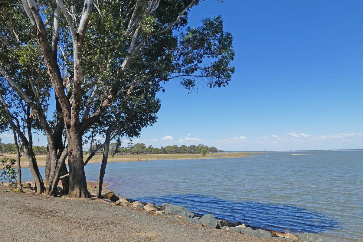 Abikhair Lane, Rushworth