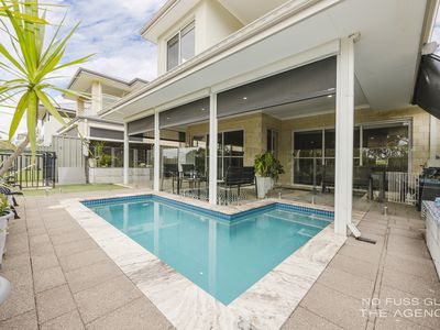 10 / 12 Loder Way, South Guildford