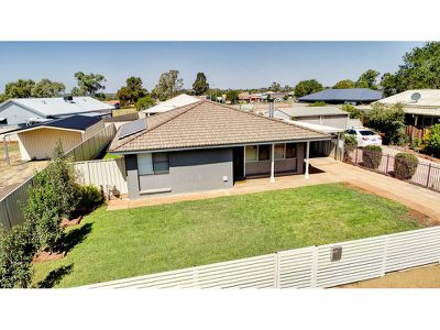 6 Spears Drive, Dubbo