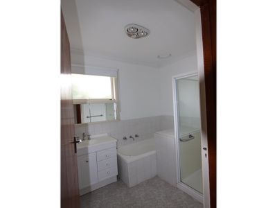 15 Willow Crescent, Bell Park