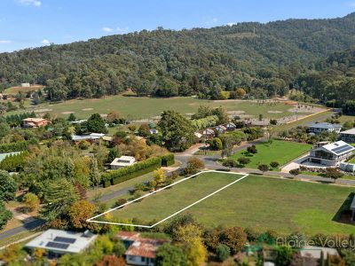 2 Fiddleback Drive, Tawonga South