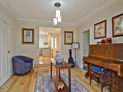 15 Kurnell Close, Cooranbong