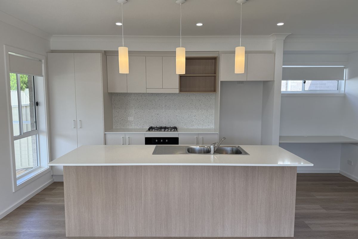 1 / 5 Melinga Place, Taree