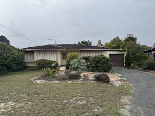 10 Hambledon Crescent, Armadale