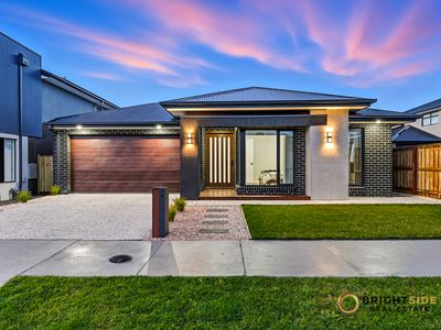 4 Chivers Crescent, Officer