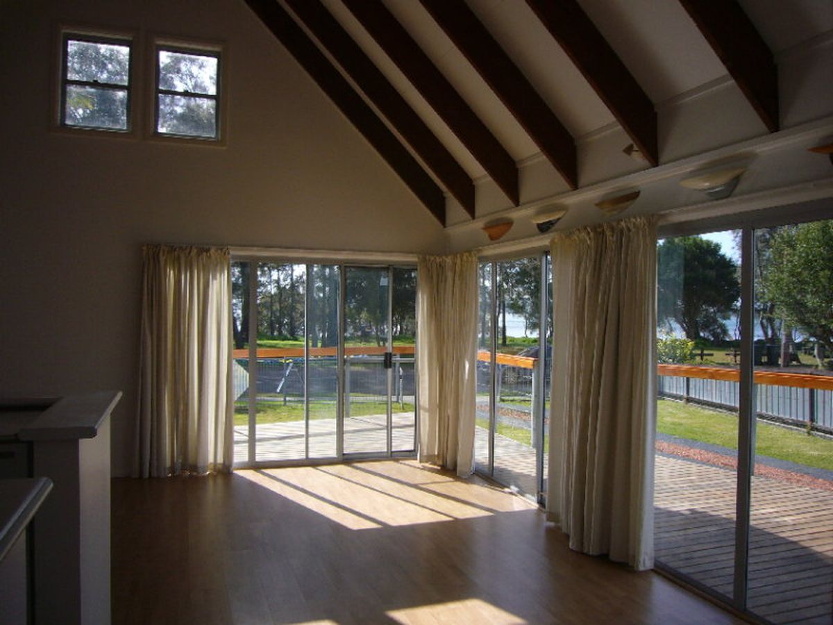 109 Cook Parade, Lemon Tree Passage, Lemon Tree Passage - Thumbnail 3