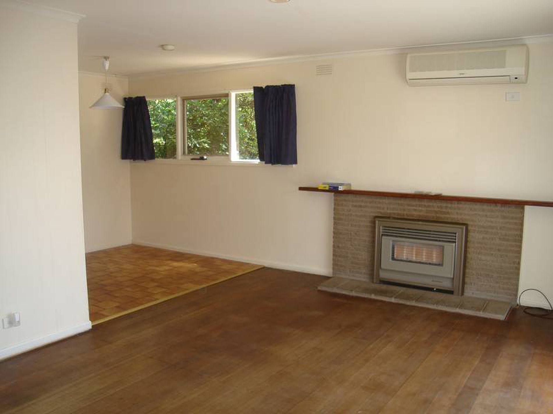 15 Newton Avenue, Bell Post Hill