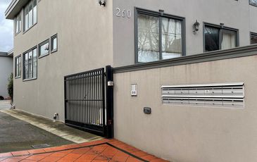 6/260 Hope Street, Brunswick West