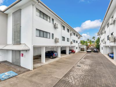 15 / 4 Olive Street, Manoora