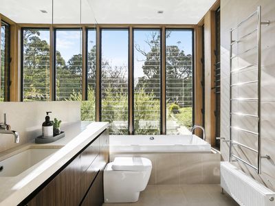 2 Tucketts Road, Mount Macedon