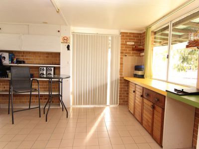 13 Sirius Key, Forster
